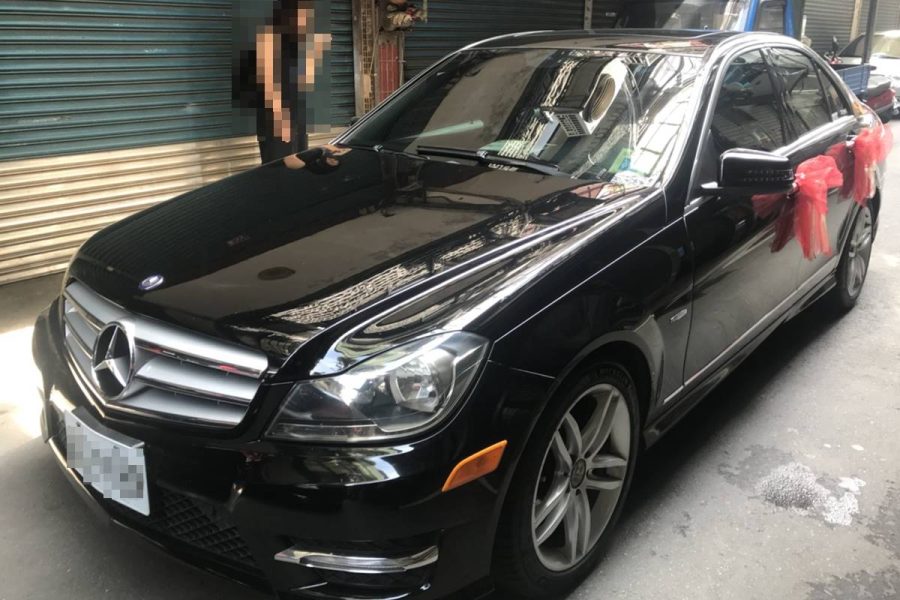Benz C-Class W204 (2007’起) - 嫁給我新娘結婚禮車出租 - 全台服務